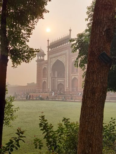 Sunrise at Taj Mahal